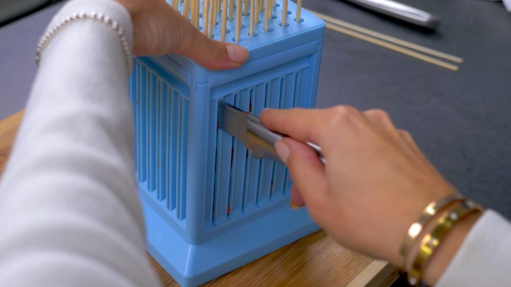 Genius Ideas GI-069500: Skewer Maker