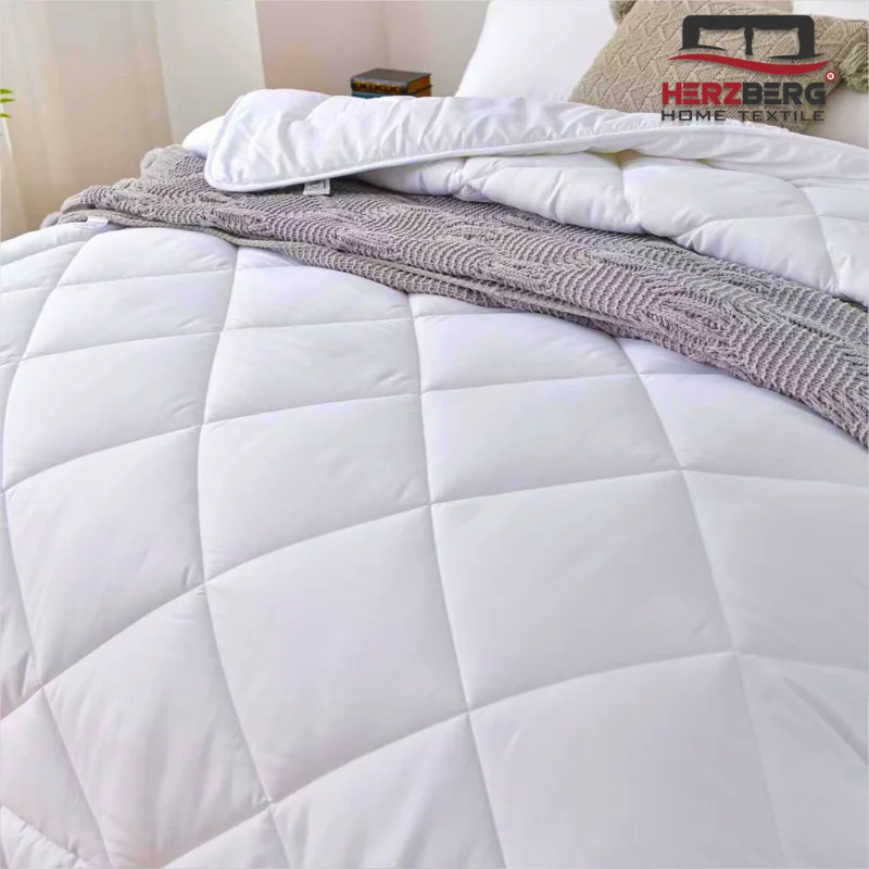 Herzberg HG-22067WD: 4-Star Quality White Duvet - 200x200cm