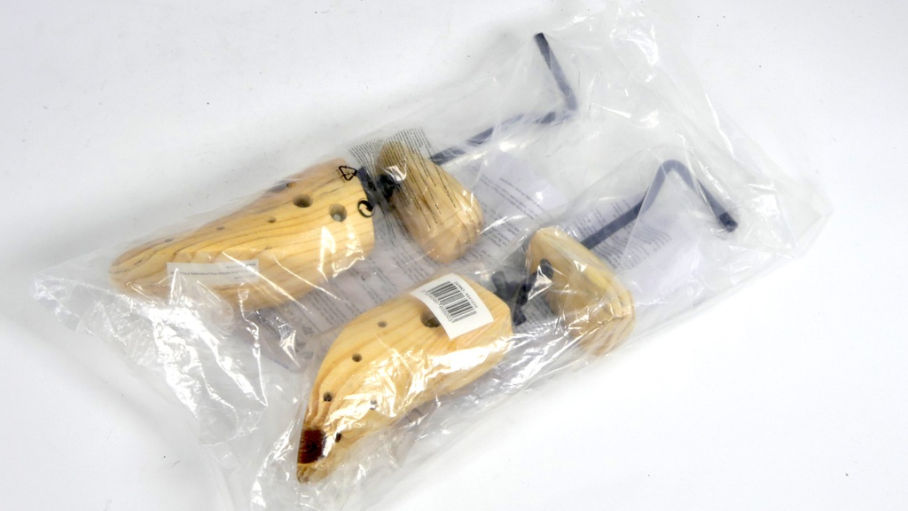 Genius Ideas GD-065500: 1 Piece Ladies Wooden Shoe Stretcher